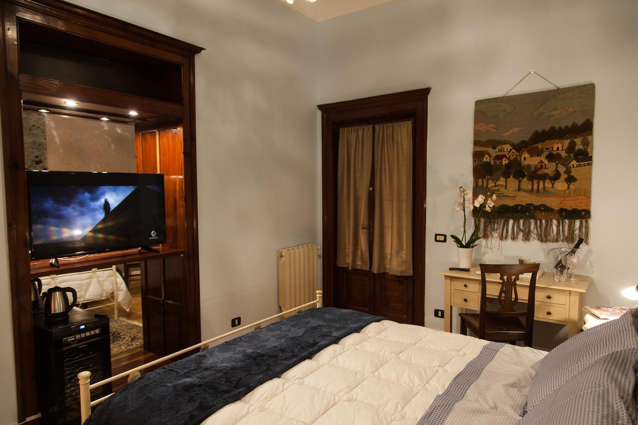 بورتو إمبيدوكْلي Palazzo Melluso Luxury Suite المظهر الخارجي الصورة